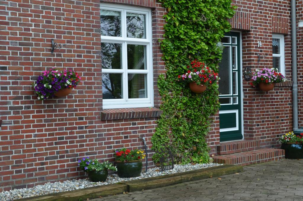 Grodenhof Apartment Carolinensiel Exterior photo